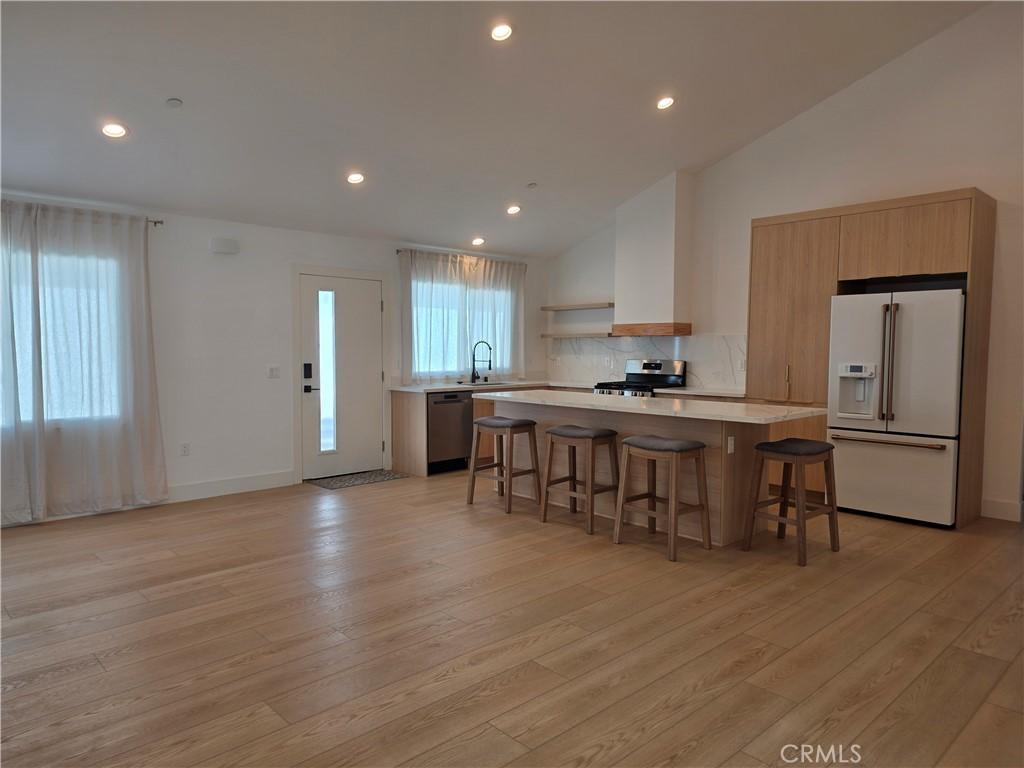 MLS #WS26127932 image #0