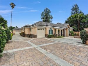MLS #WS26129206 image #0