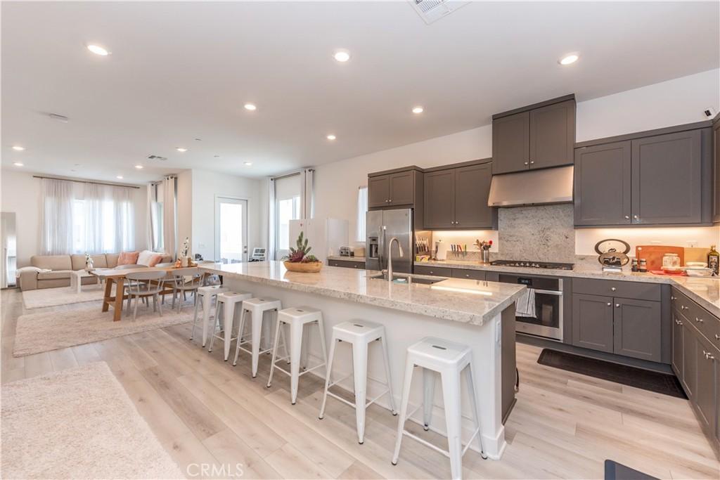 MLS #WS26130407 image #0