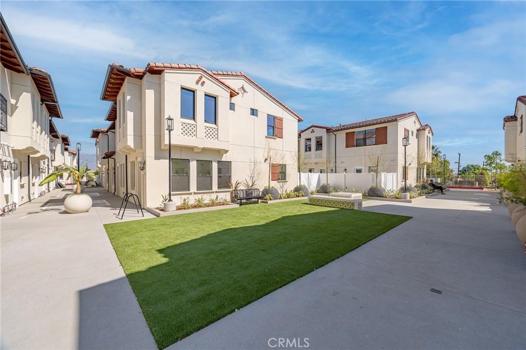MLS #WS26146746 image #0