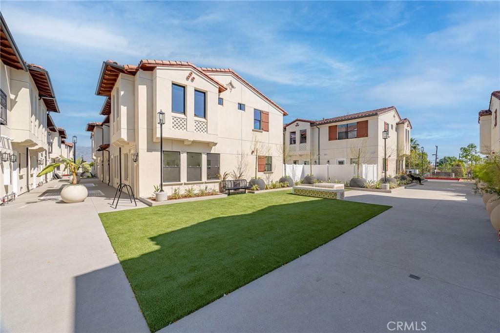 MLS #WS26147499 image #0
