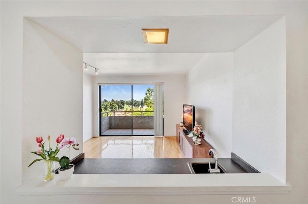 MLS #WS26150340 image #0