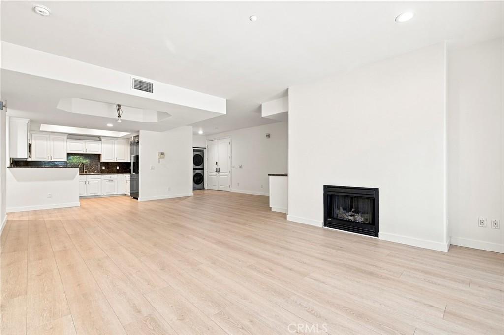 MLS #WS26182448 image #0