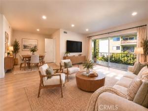 MLS #WS26184660 image #0
