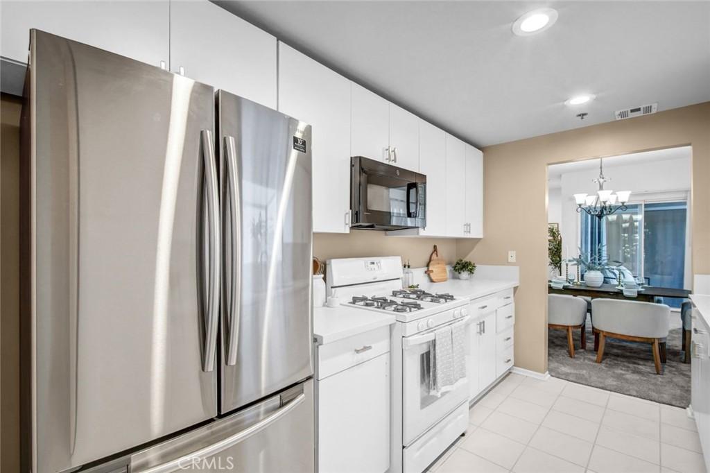 MLS #WS26187533 image #0