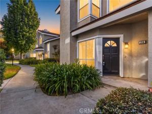 MLS #WS26189156 image #0