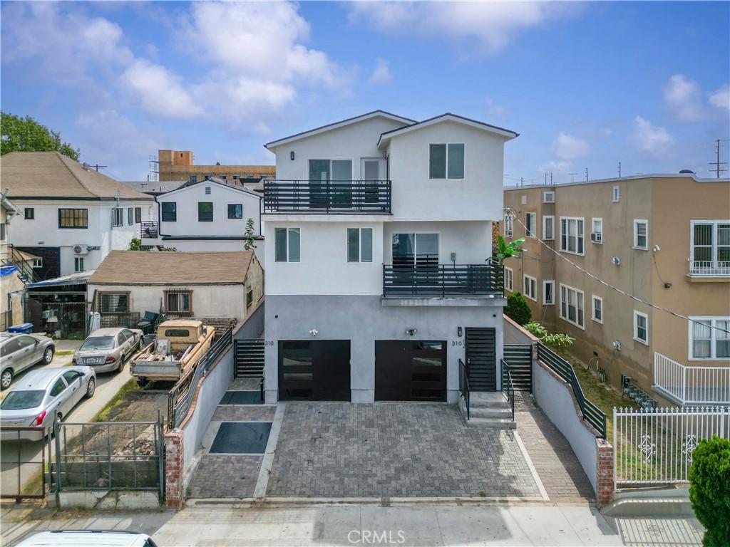 MLS #WS26189494 image #0