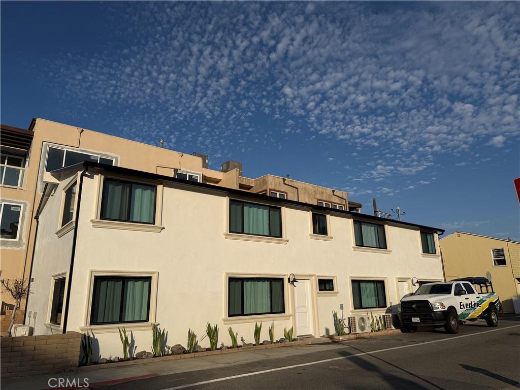 MLS #WS26212764 image #0