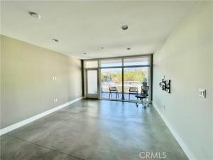 MLS #WS26226913 image #0